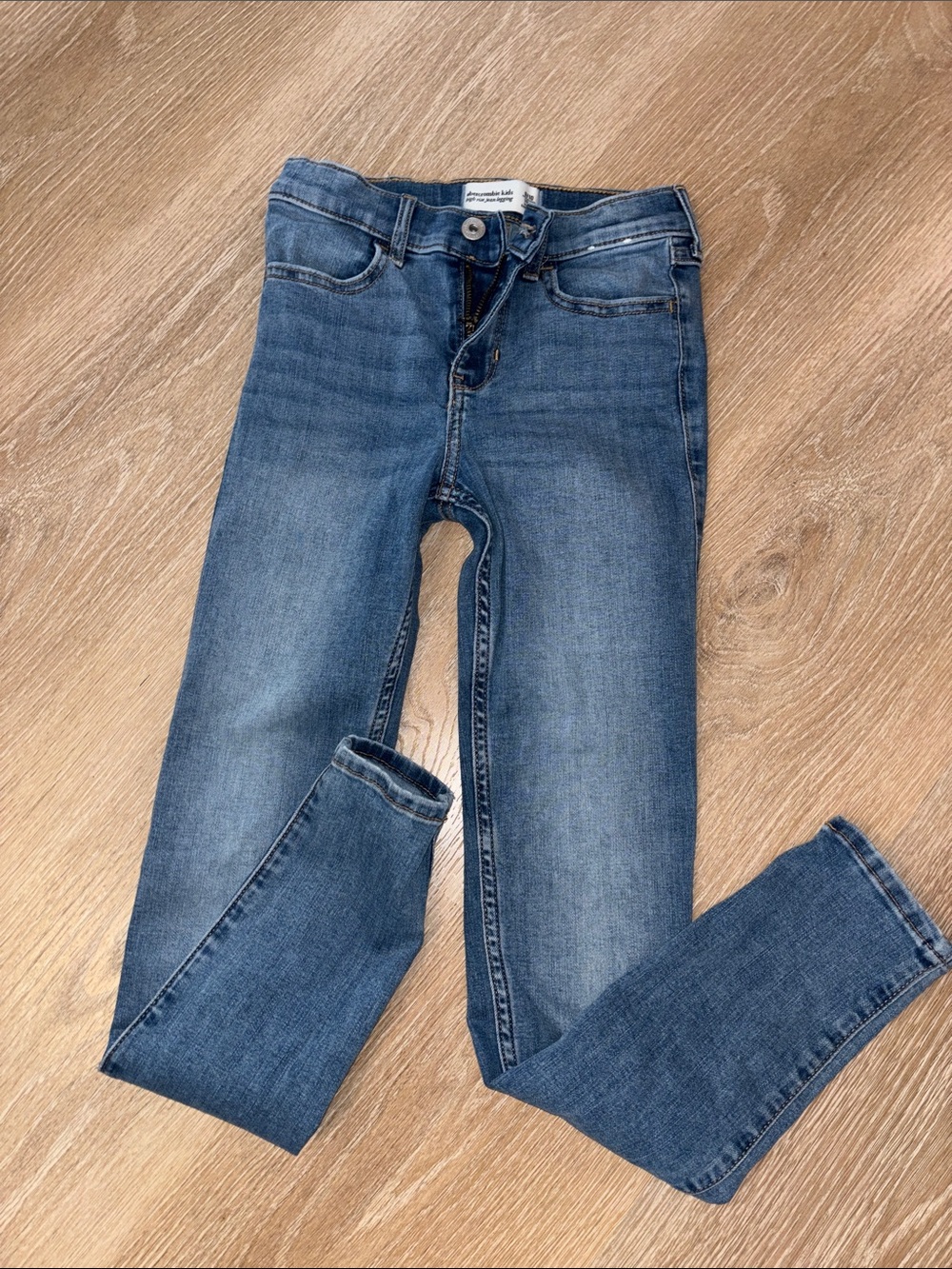 Abercrombie girls jeans 9/10 Long
